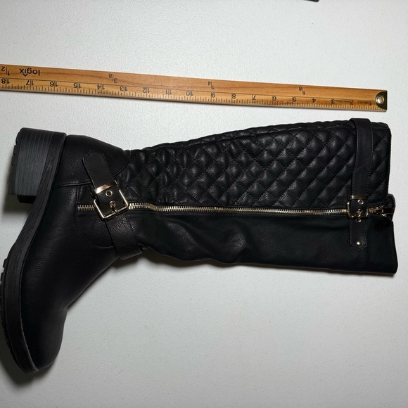 BLACK FAUX LEATHER BOOTS WOMENS 6.5 GOLD ZIPPER RIDING BIKER BUCKLE - Picture 14 of 16